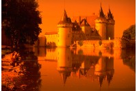international travel picture of castle